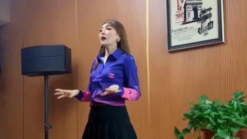 教唱歌的网红音乐师资,网红音乐师资教你轻松唱出好声音