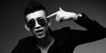 帝师师哥头条,揭秘帝师师哥背后的传奇故事